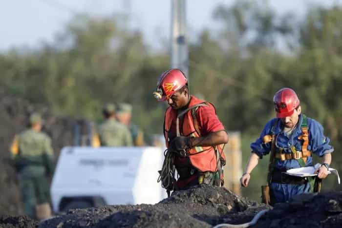 México pedirá ayuda a empresas de EEUU y Alemania para rescatar a mineros atrapados