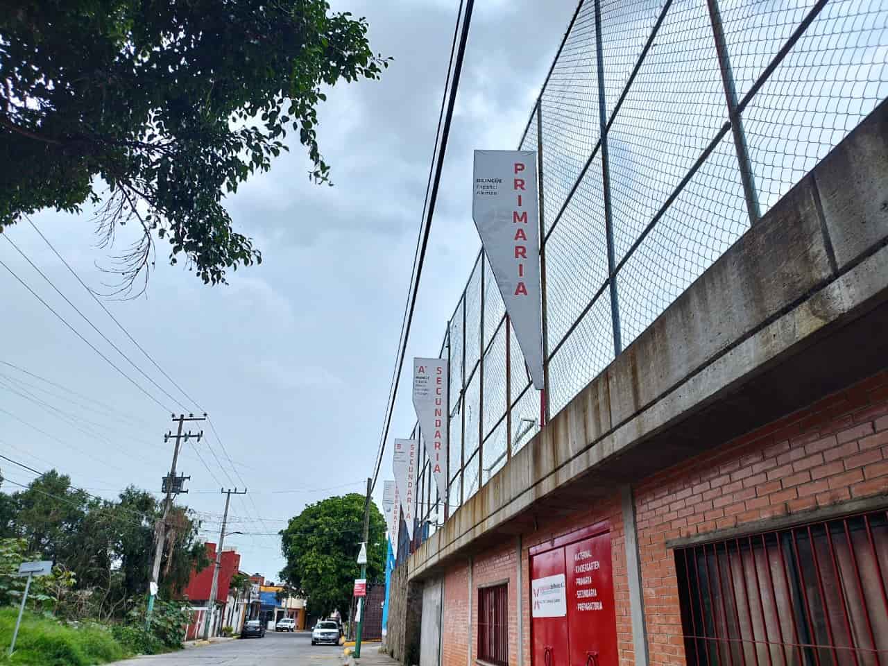 Llaman IEBEM y Profeco a denunciar irregularidades detectadas en planteles educativos