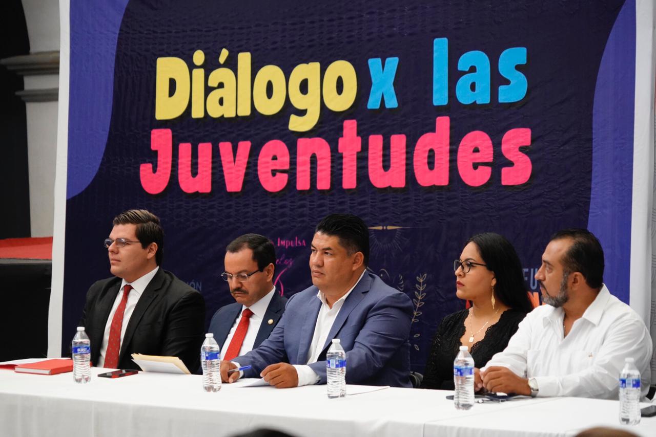 Participa diputado Paco Sánchez en el foro Diálogo por la Juventud