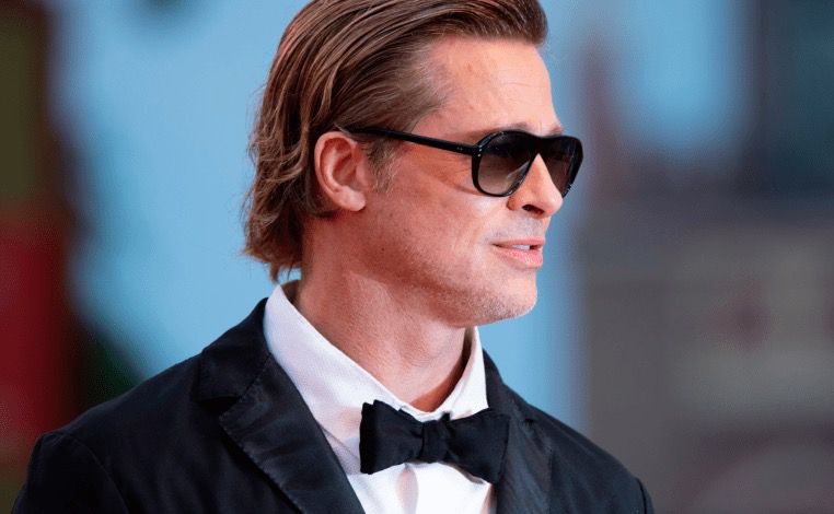 Brad Pitt exhibe su primera escultura en museo en Finlandia