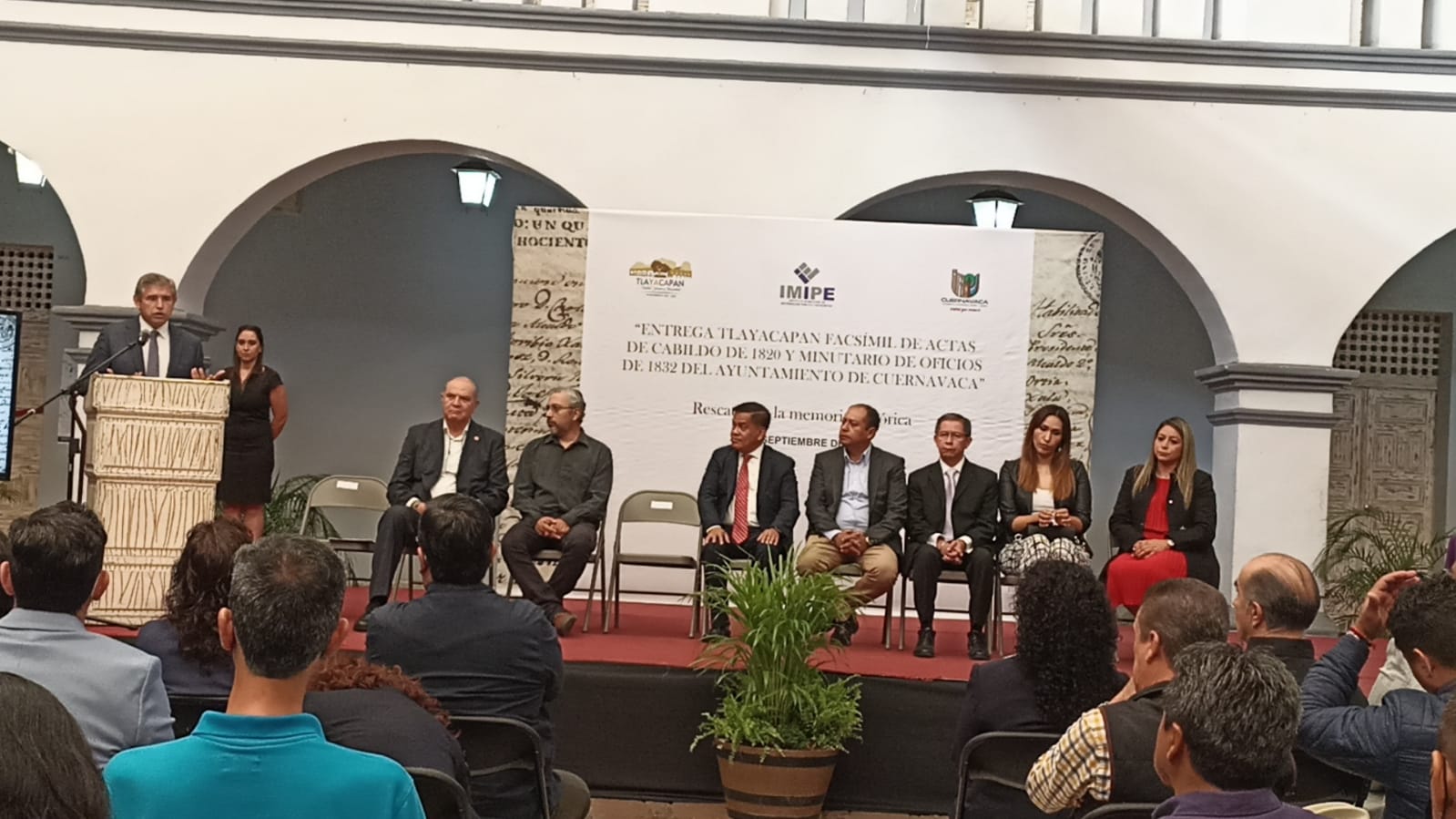Recupera Cuernavaca documentos históricos