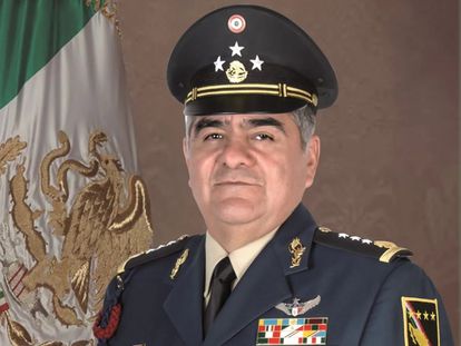 Detienen a el general José Rodríguez por el caso Ayotzinapa
