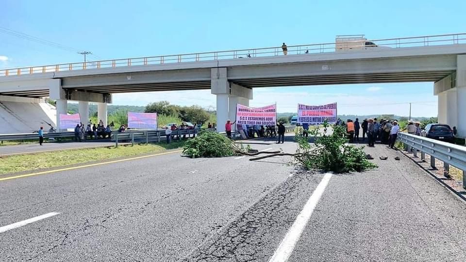 Campesinos de Tlayacapan piden NO PAGAR CASETAS
