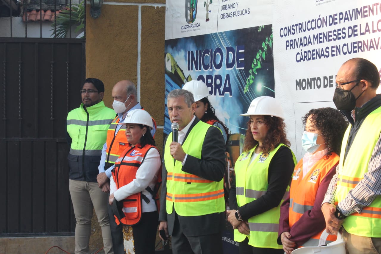Inicia pavimentación de privada en la colonia Lázaro Cárdenas