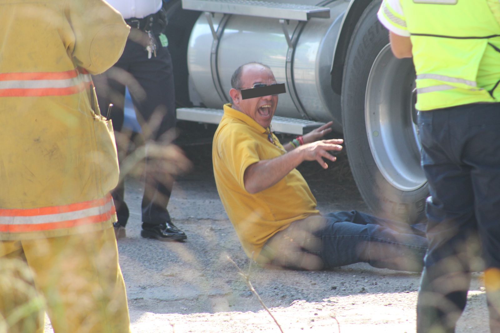 Detenido conductor de pipa de gas LP accidentada en el Paso Exprés