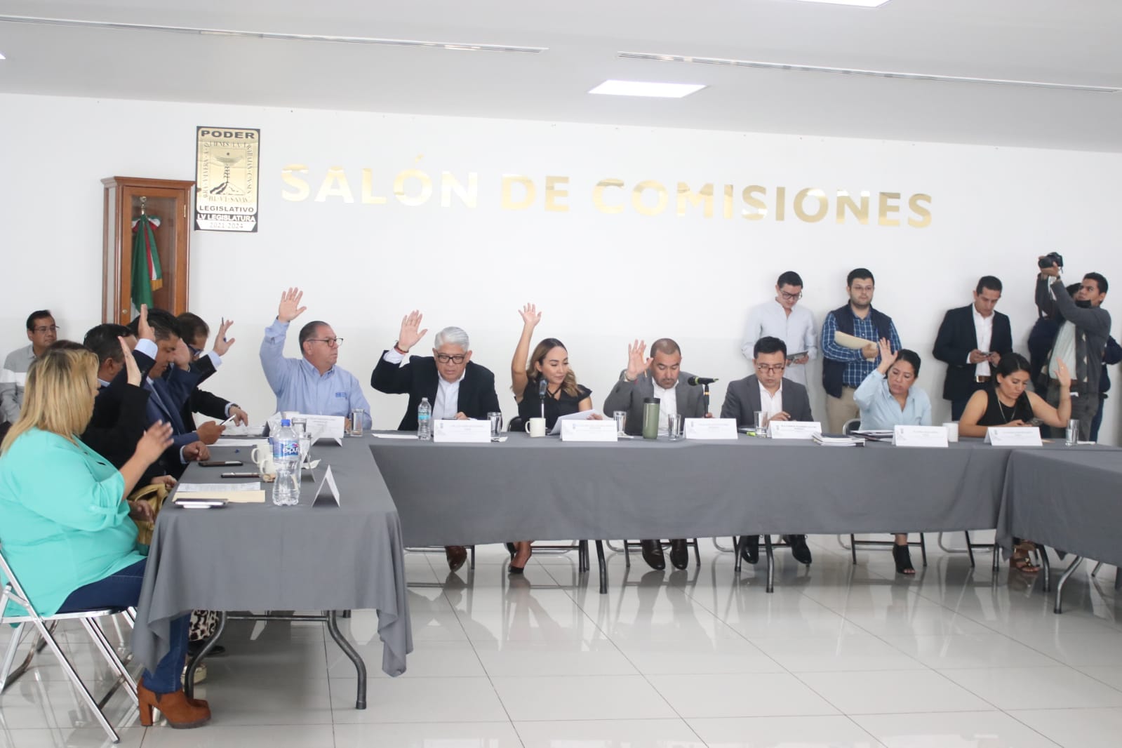 Comisión de Hacienda rechaza observaciones del Ejecutivo al presupuesto 2023