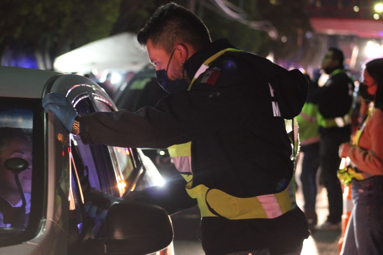 Remiten a 14 personas ante el juez cívico por no pasar el “alcoholímetro” en Cuernavaca