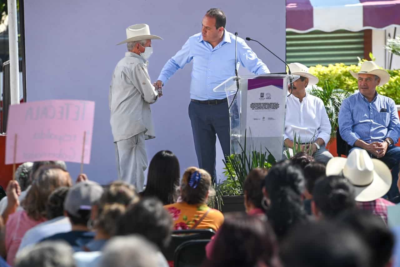 Inaugura Cuauhtémoc Blanco calles y obras en la zona sur poniente de Morelos
