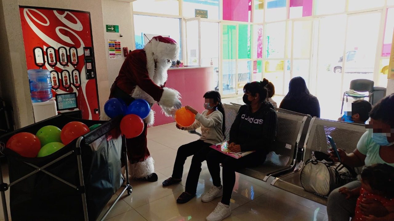 “Santa Claus” sí llegó al Hospital del Niño Morelense