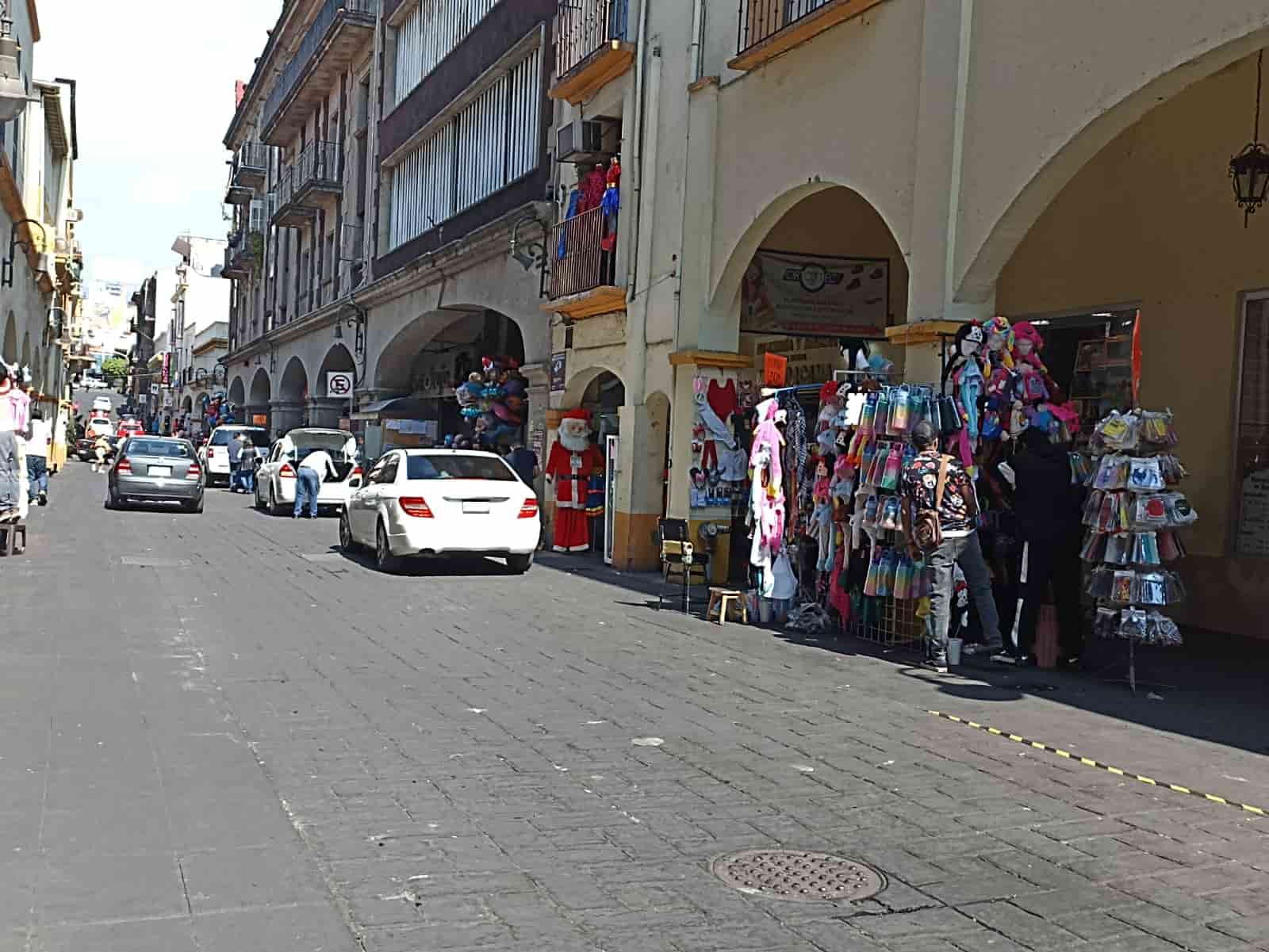 Ventas en línea afectaron a comerciantes del centro de Cuernavaca