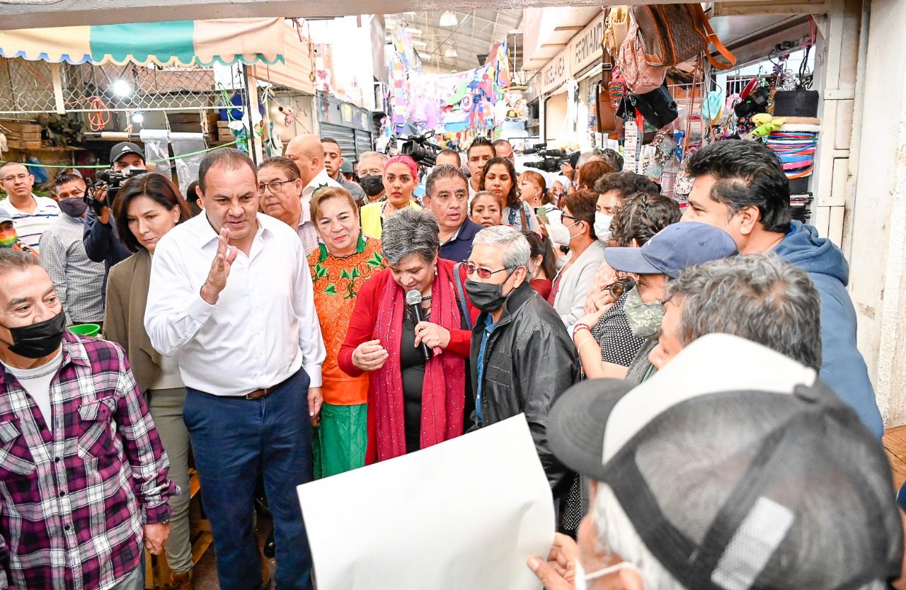 Anuncia Cuauhtémoc Blanco apoyo para la rehabilitación de los mercados de Yautepec y Cuautla