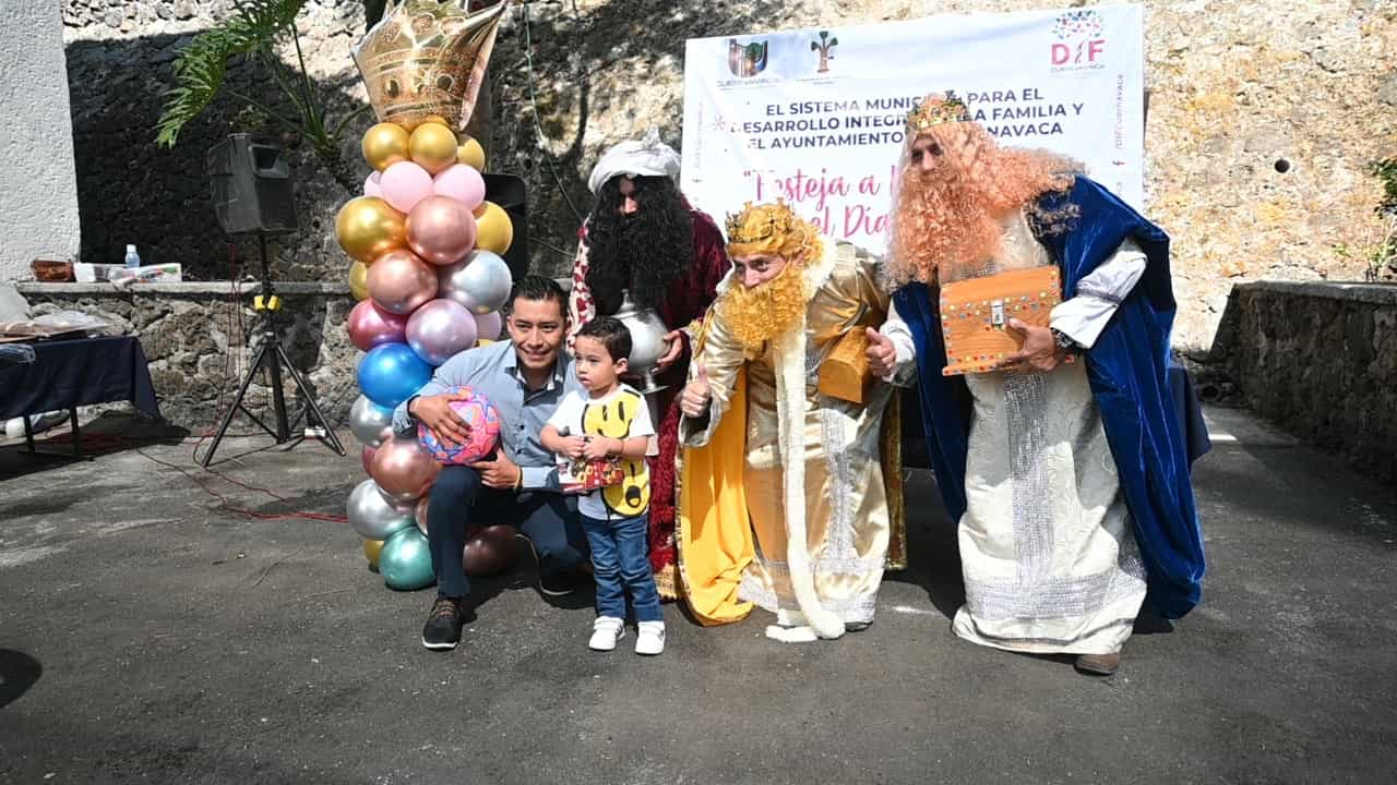 Los Reyes Magos también visitaron a los hijos de los policías de la SEPRAC