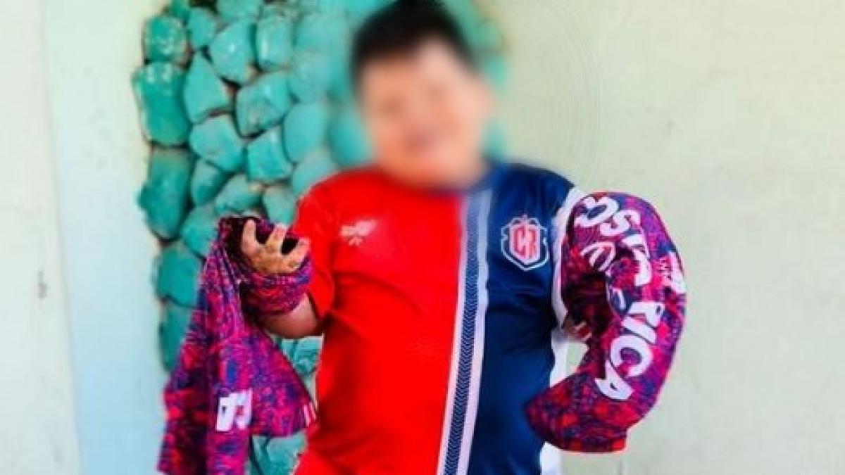 Conoce a Iker, el niño que protagonizó video con Karol G
