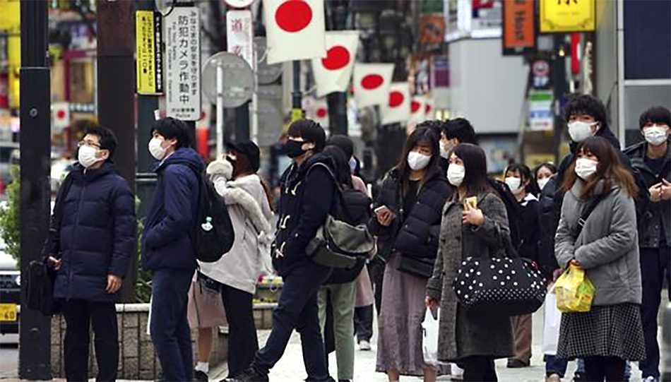 Japón ofrecé un millón de yenes a familias que decidan dejar Tokio