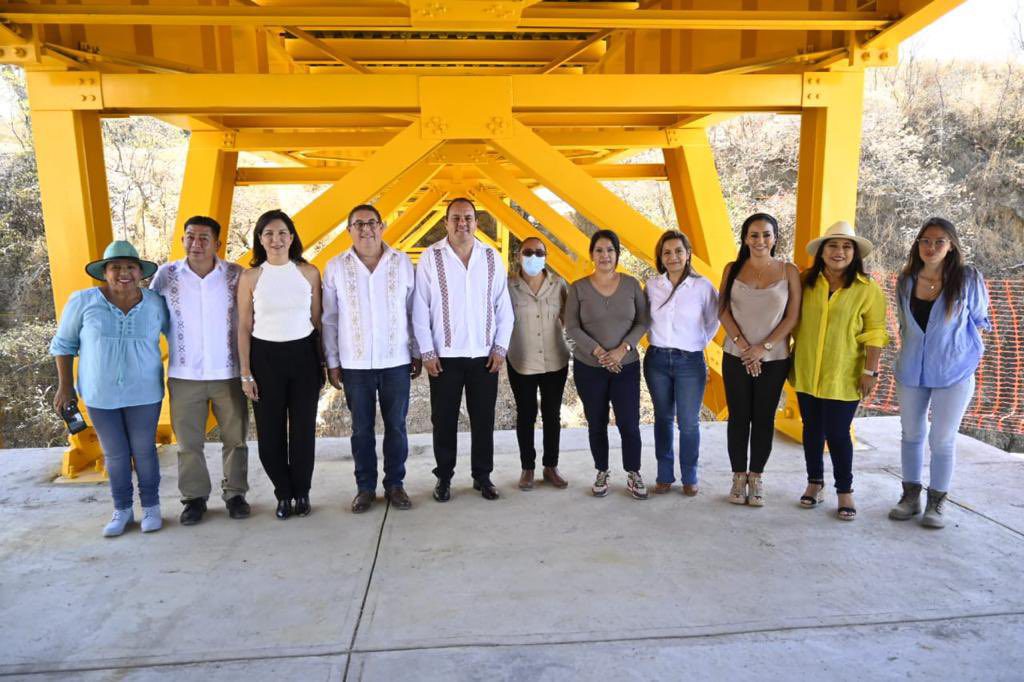 Inaugura Gobierno del Estado “Puente Amarillo” en Yecapixtla