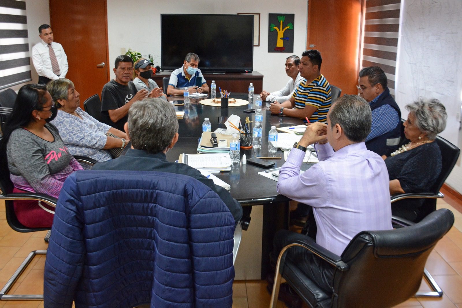 Acuerdan abasto de agua potable a Chamilpa