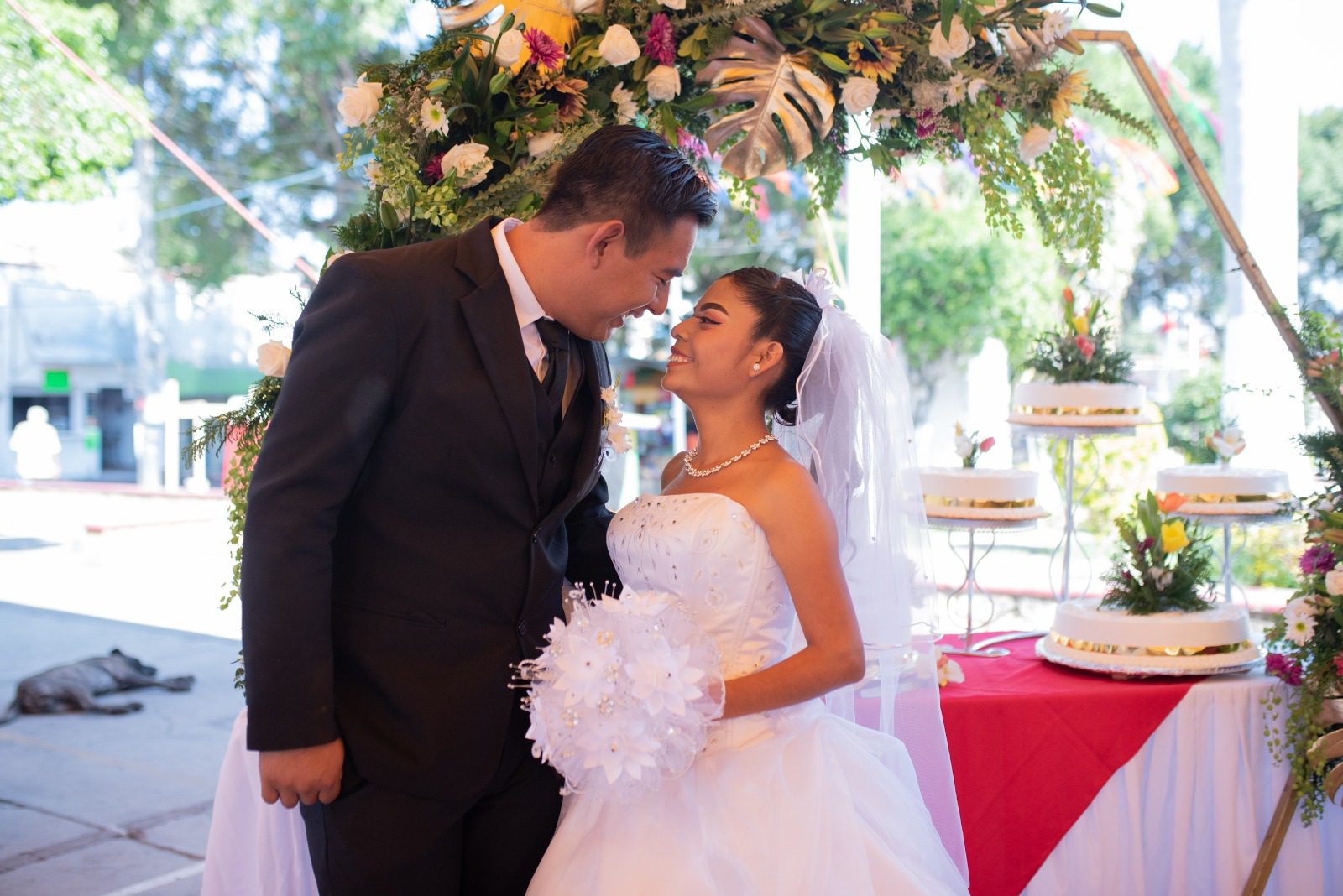 Realizan Bodas Colectivas gratuitas en Tlaltizapán
