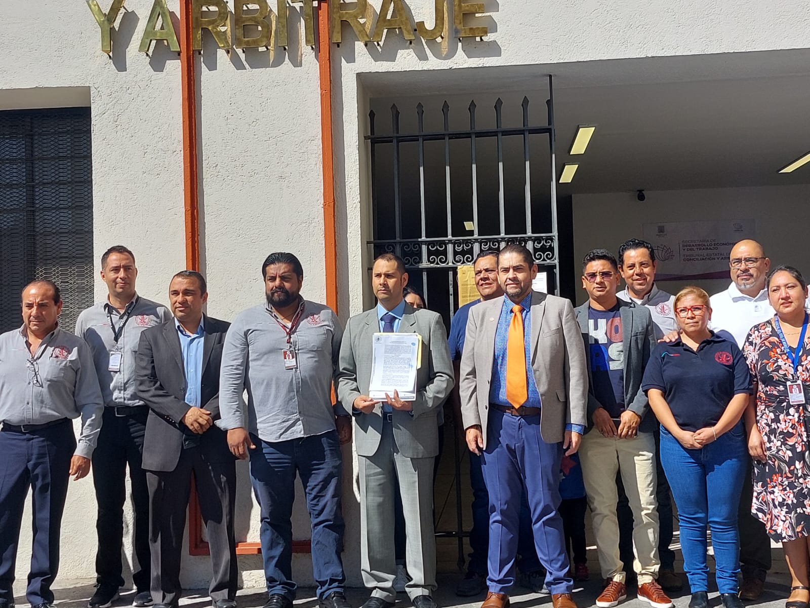 Anuncian aumento de salario a trabajadores del TSJ Morelos