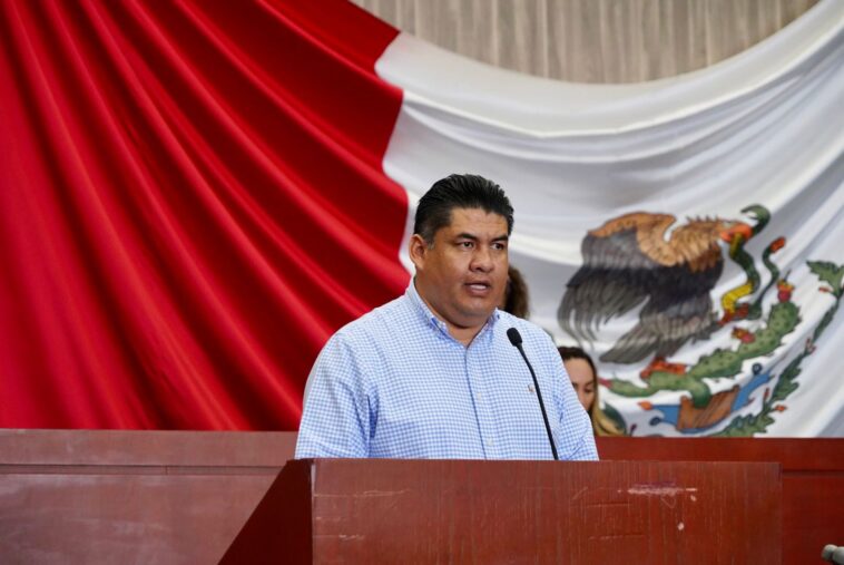 diputado Franciasco Erik Sánchez Zavala