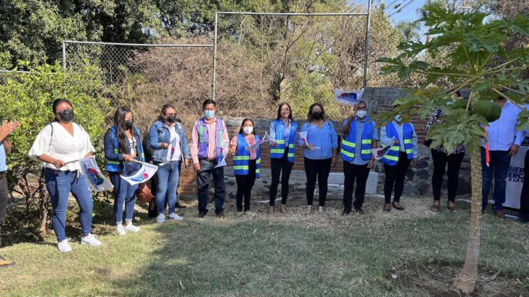 Alcaldesa Alma Reyes inicia construcción