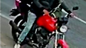 extorsionadores cobrapiso en motocicleta