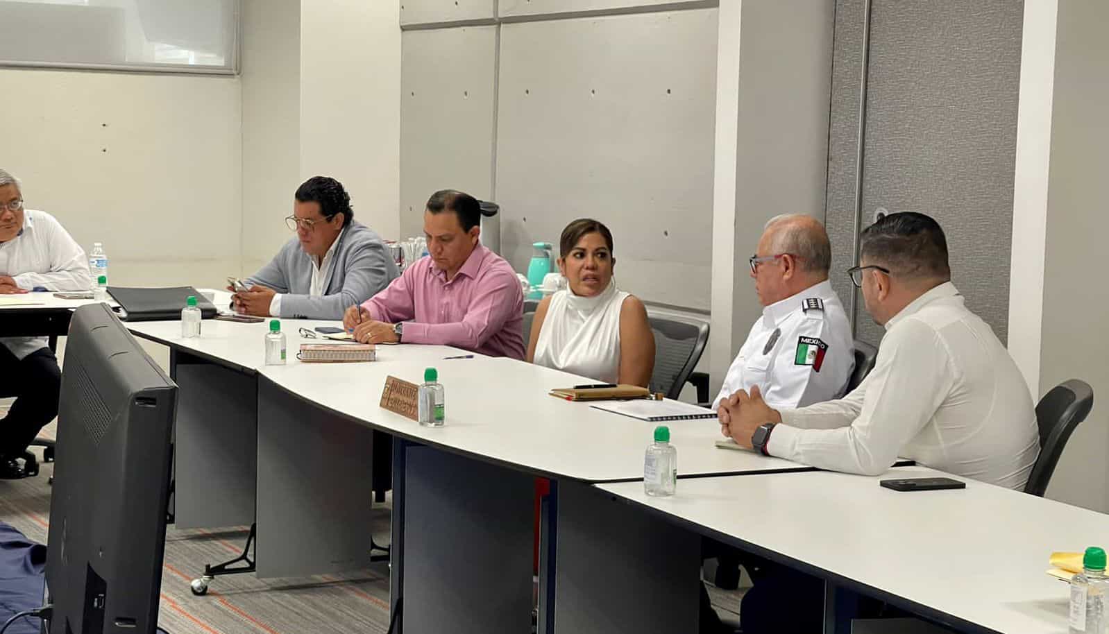 Reunión diputada Guarneros seguridad
