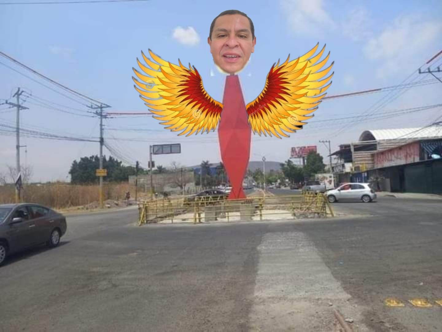 Ave Fenix Jojutla