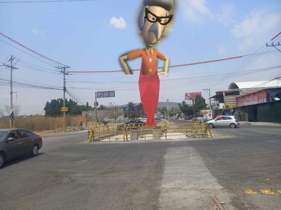 Ave Fenix Jojutla