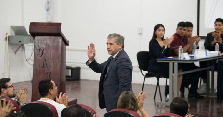José Luis Urióstegui