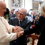Planea Martin Scorsese película sobre Jesús tras ver al Papa