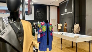 Alumna de la UTEZ expone producción de diseño y moda en España