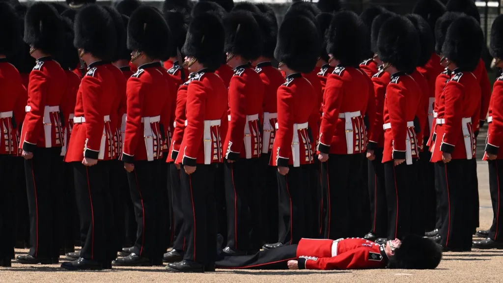 Militares británicos desmayados