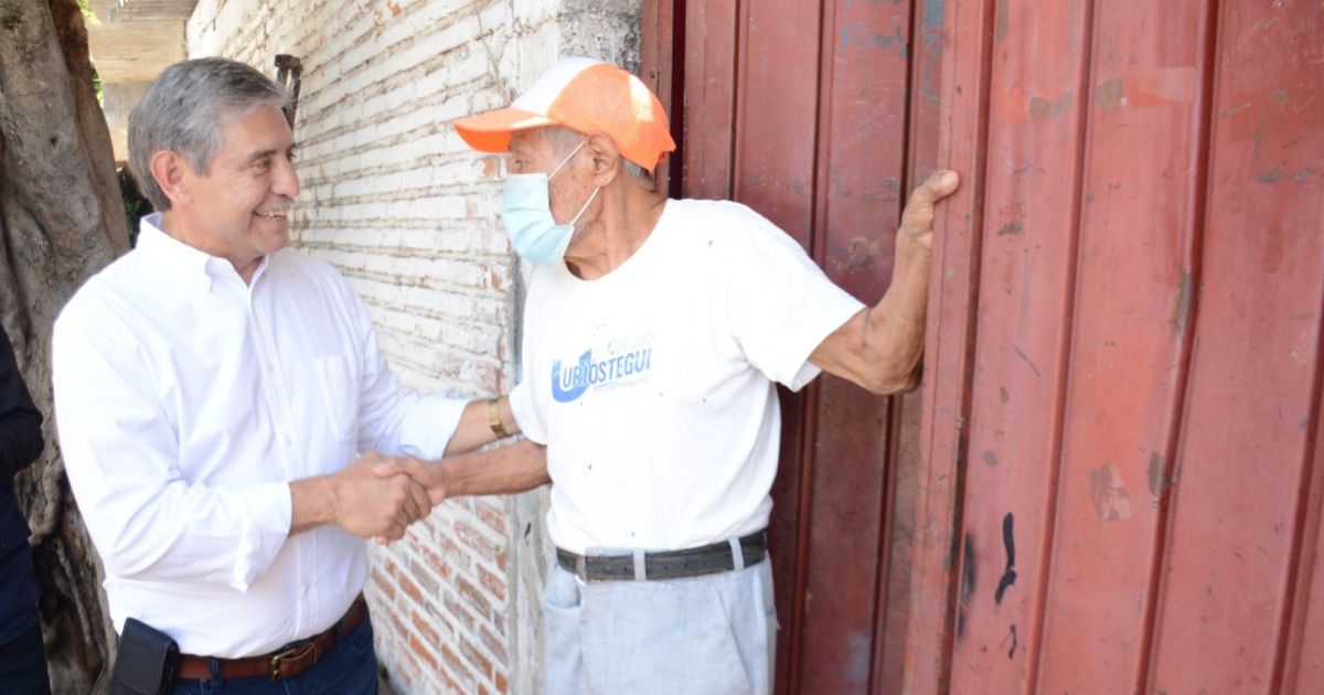 Alcalde de Cuernavaca da banderazo a sustitución de drenaje sanitario en la Barona