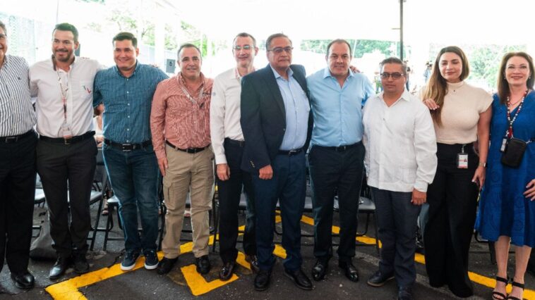 Asiste Gobernador de Morelos a la celebración del 65 Aniversario de CAPUFE