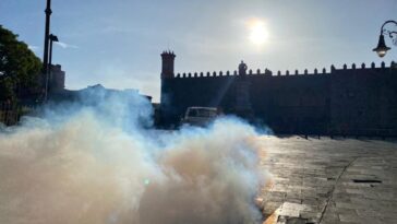 Fumigan para prevenir dengue en Cuernavaca