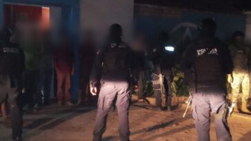 Rescatan a 39 personas secuestradas en Sinaloa
