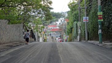 Alcalde de Cuernavaca supervisa obra en Calzada de los Reyes