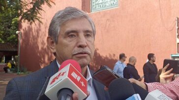 Policía municipal recibe llamadas de emergencia falsas