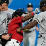 (VIDEO): Beisbolistas se agreden a golpes en pleno partido