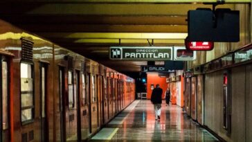 (VIDEO): Sujeto camina en las vías del Metro de la Ciudad de Méxi