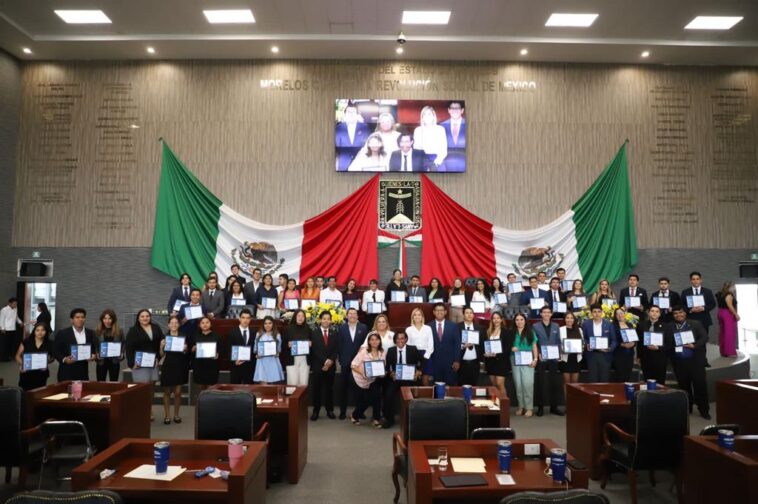 parlamento juvenil 2023