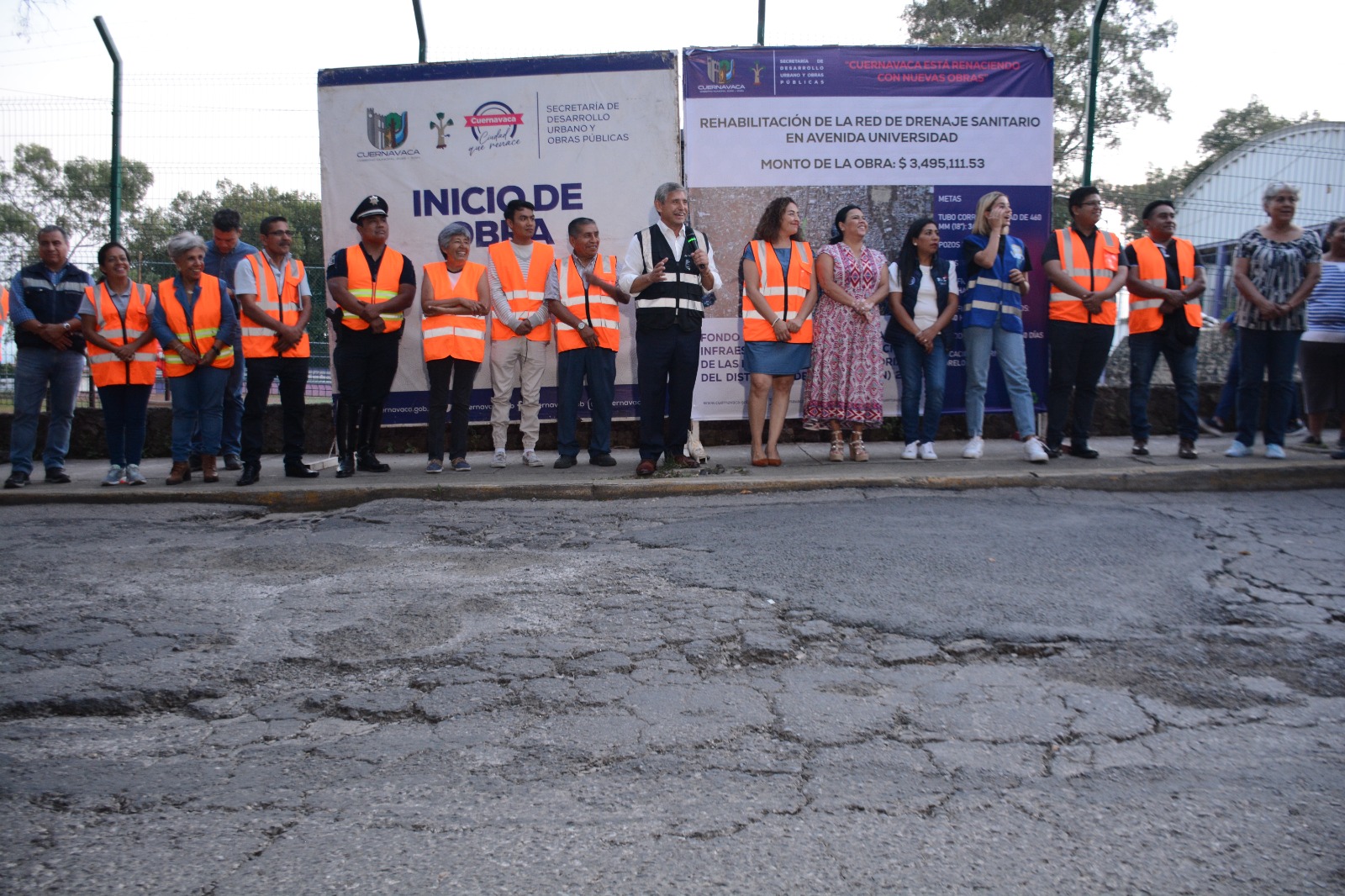 pavimentación avenida universidad