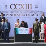Gobernador de Cuernavaca encabeza Ceremonia Cívica del Tradicional Desfile-Militar