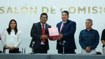 Presentan Paquete Económico 2024 al Congreso de Morelos