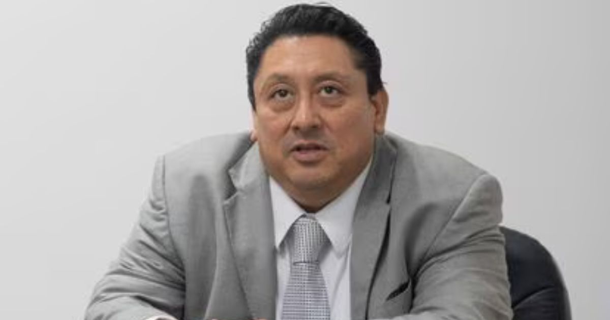 Uriel Carmona está decidido a limpiar su nombre