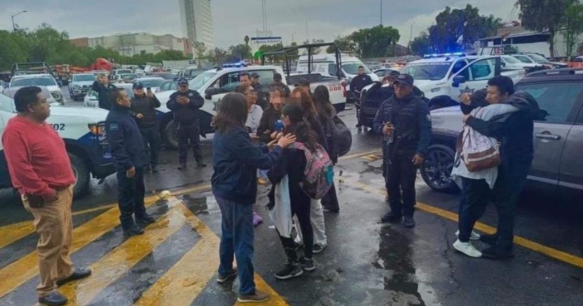 Alumnos asaltados en CDMX