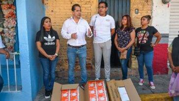 Contribuyen a mejorar la iluminación en la colonia Mina 5 de Chipitlán