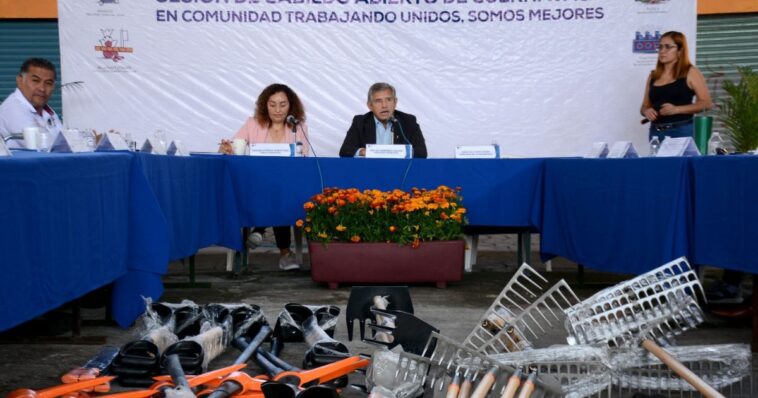 Cumple gobierno de Cuernavaca con entrega de herramientas para preservar zona forestar de Santa Maria Ahuacatitlán