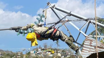 Restablece CFE el 55% el suministro eléctrico en Guerrero