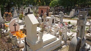 Día de Muertos en panteones de Cuernavaca
